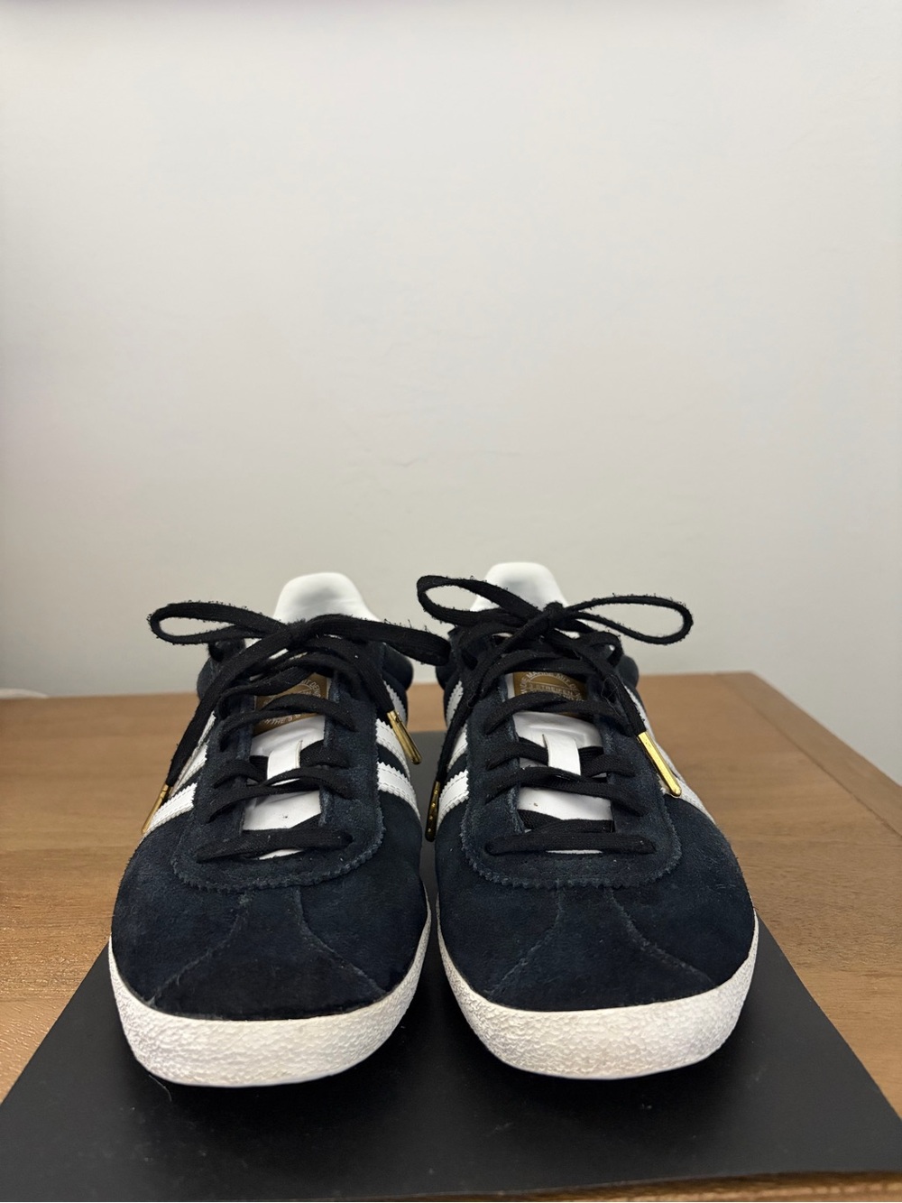 adidas woman Black & White Suede Sneakers with Gold Tongue Badge - Picture 4 of 9